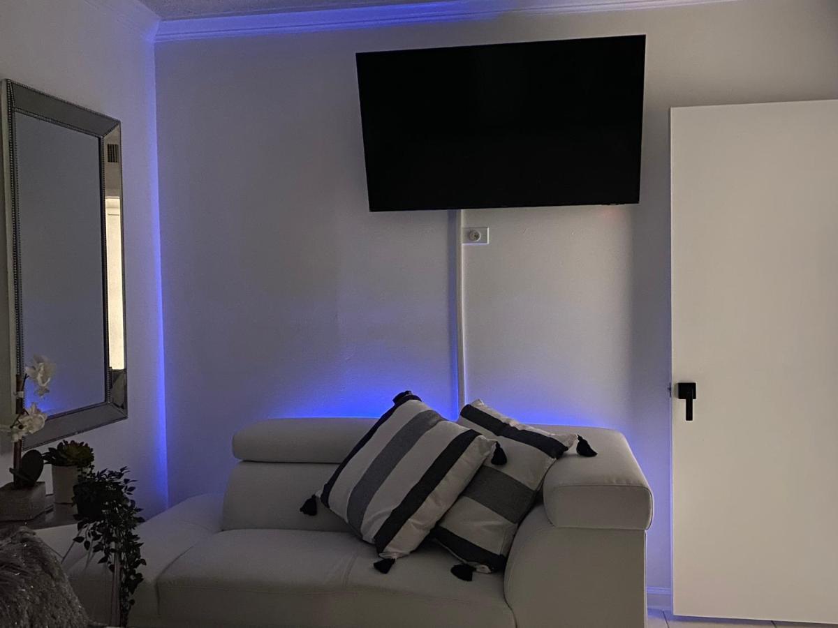 Beautiful House 7 Min From Miami Airport W Free Parking Apartment Exterior photo