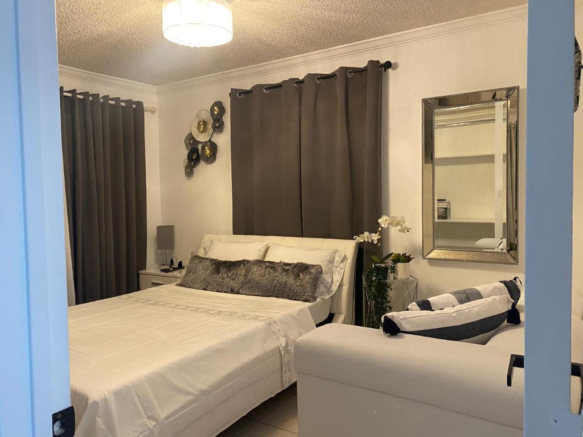 Beautiful House 7 Min From Miami Airport W Free Parking Apartment Exterior photo